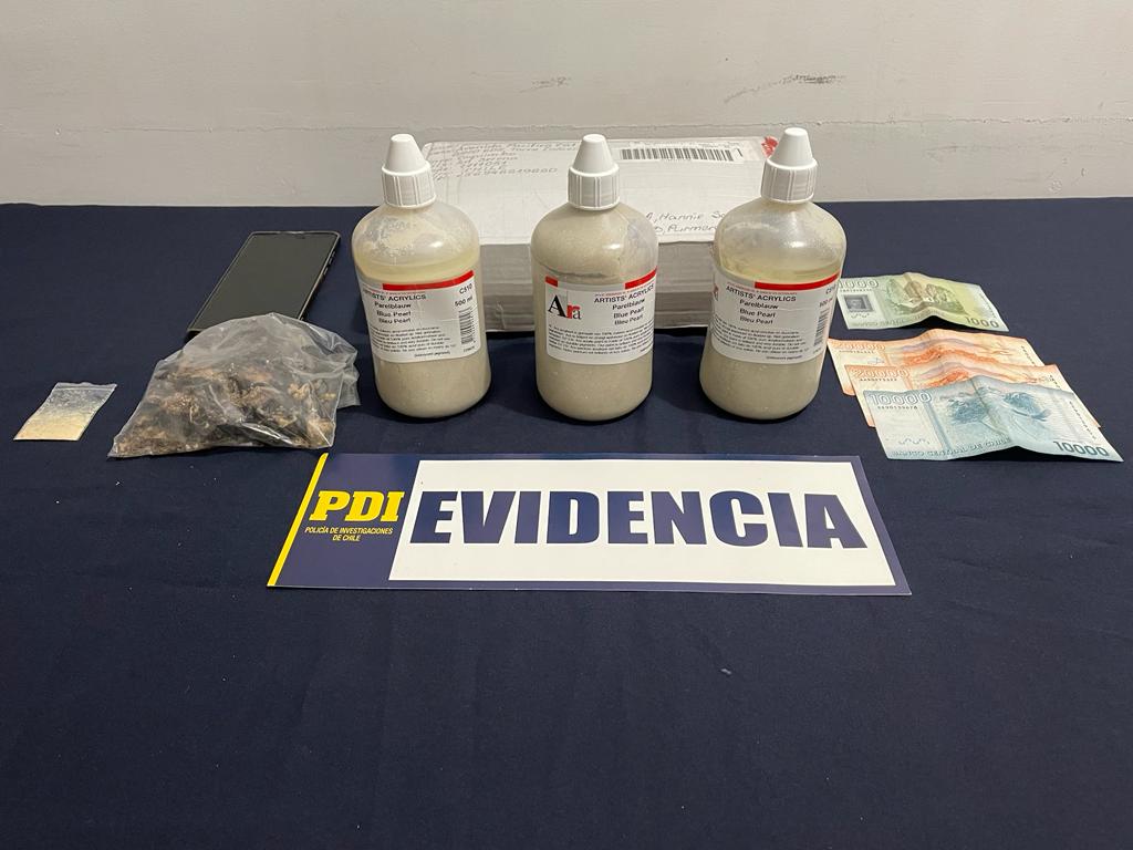La Serena: Veterinario es detenido cuando recibía encomienda con 2 kilos de “extasis” proveniente de Holanda
