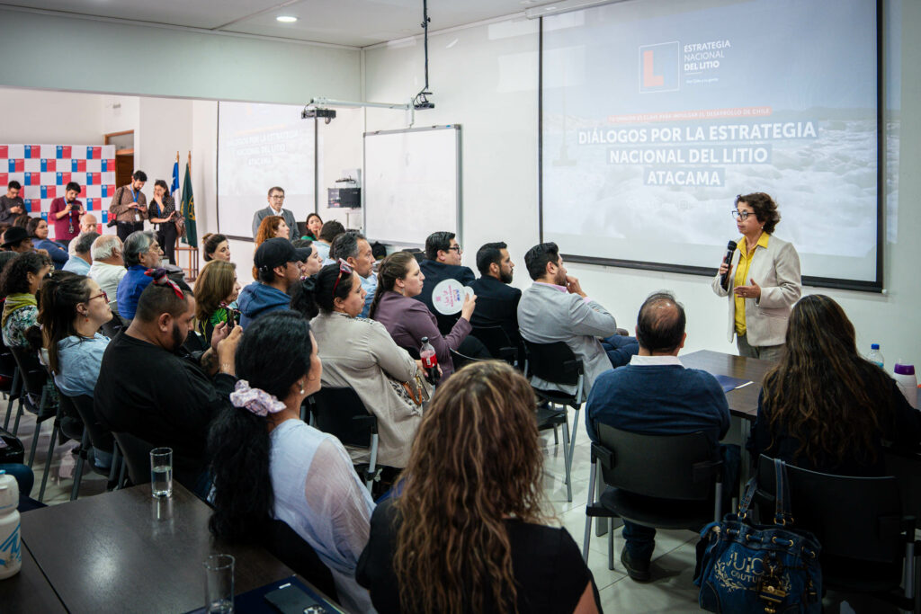 Comienza proceso de diálogos por la Estrategia Nacional del Litio