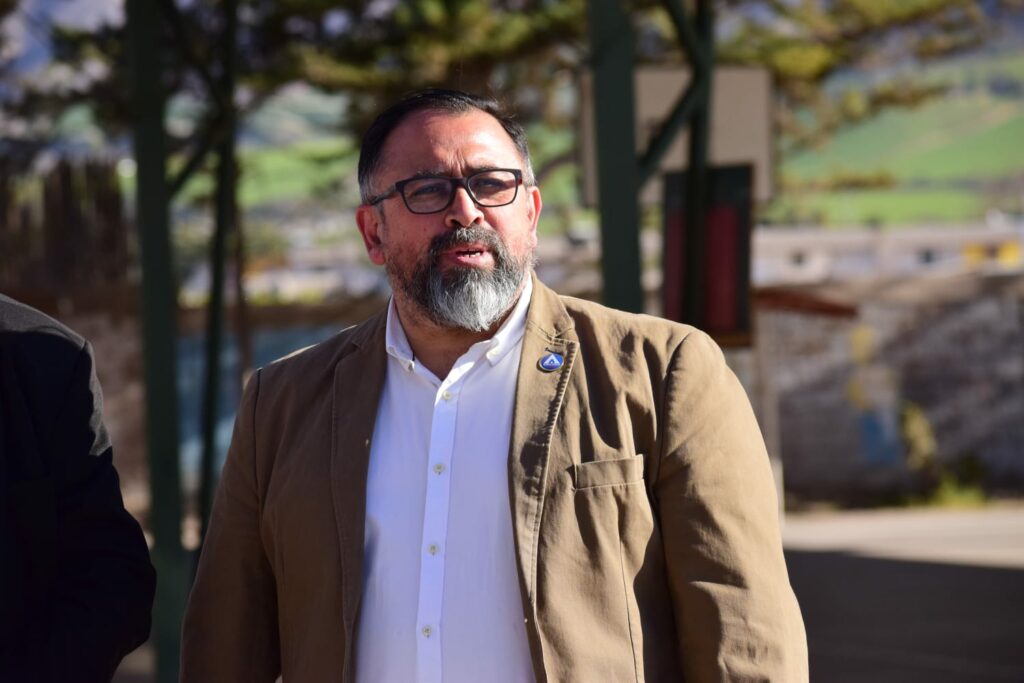 Diputado solicita “información completa y detallada” sobre proyectos de innovación en Chile tras caída de país en ranking mundial