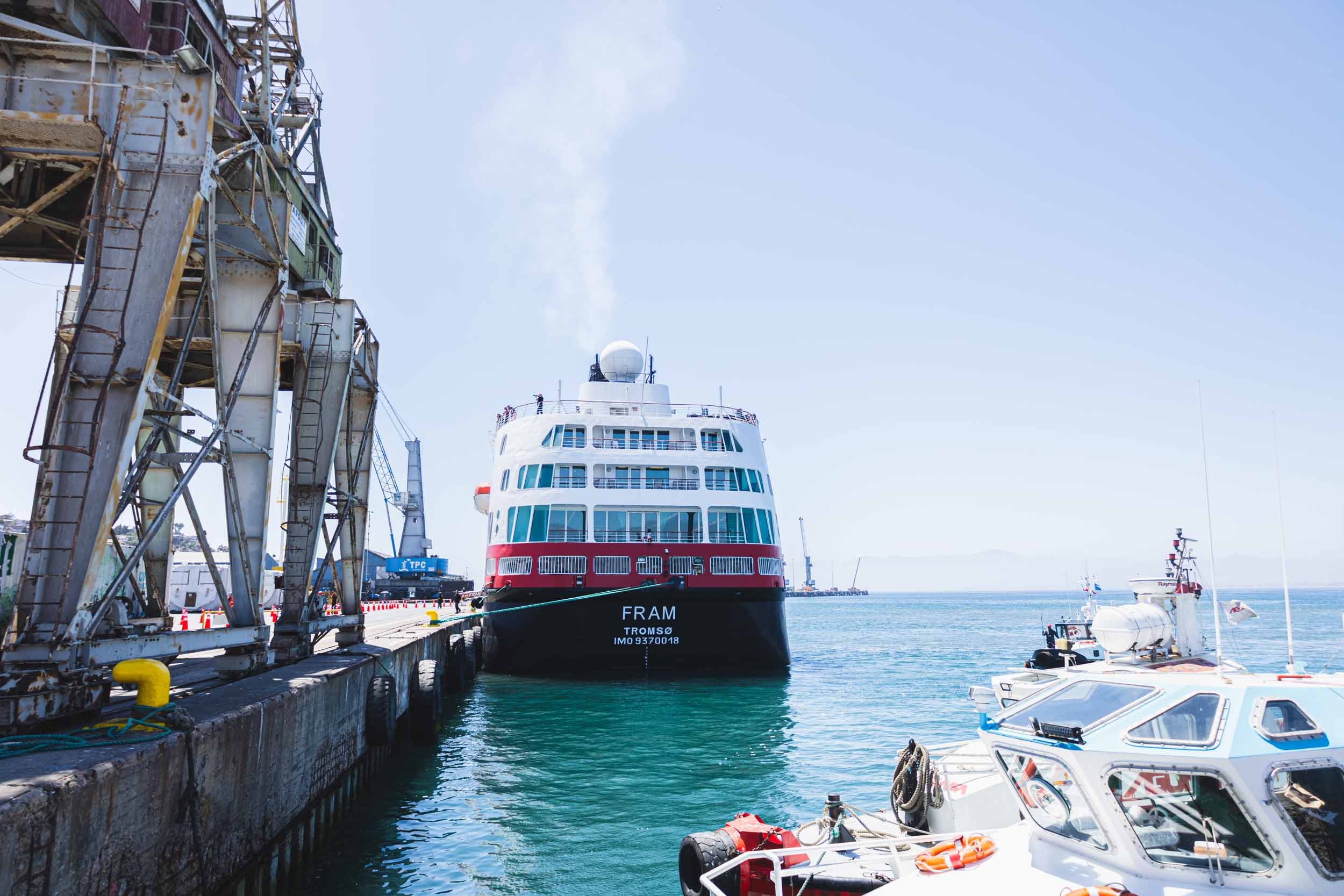 Recalada de navío noruego Fram Tromsø abre la temporada de cruceros 2023-2024 en Coquimbo