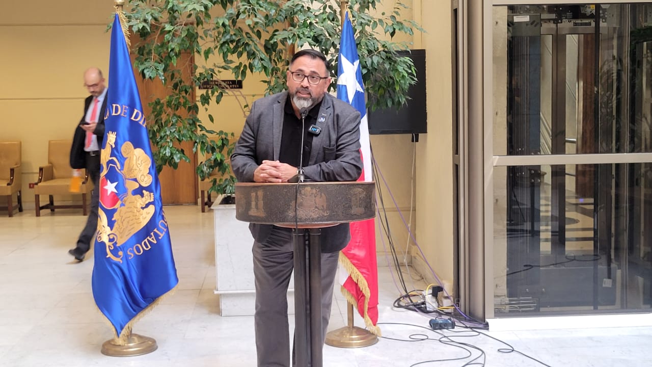 Diputado Víctor Pino propone proyecto para condonar deuda del CAE a personas con discapacidad