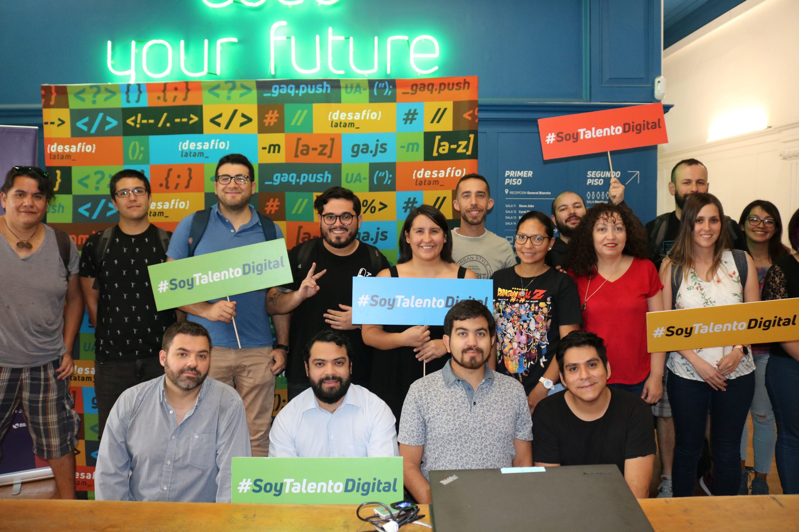 Llaman a postular a cursos gratuitos y especializados en tecnologías de la información
