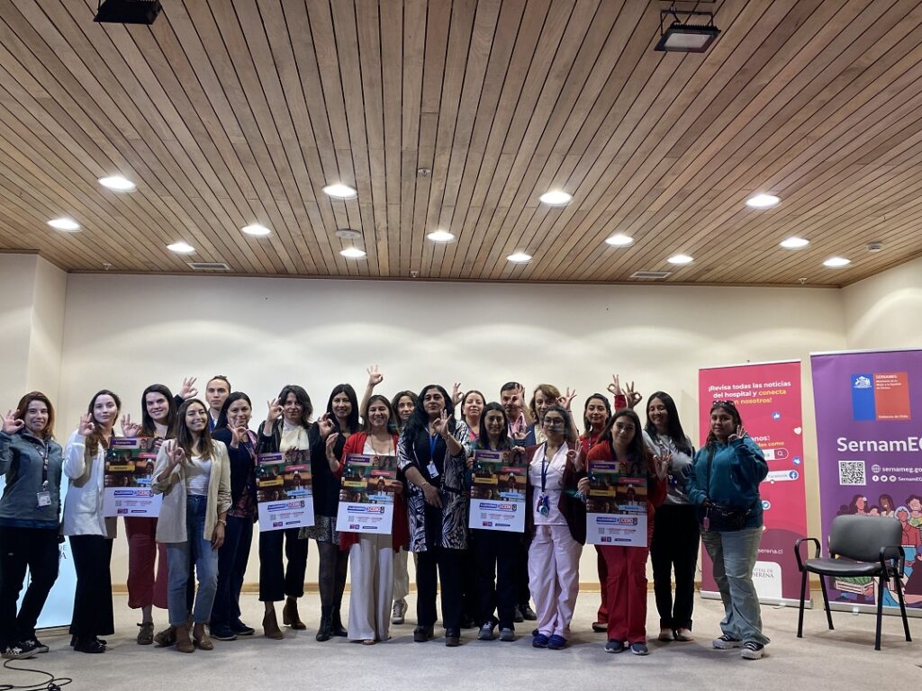 Hospital de La Serena y Sernameg fortalecen vínculo para contribuir a la erradicación de la violencia contra la mujer