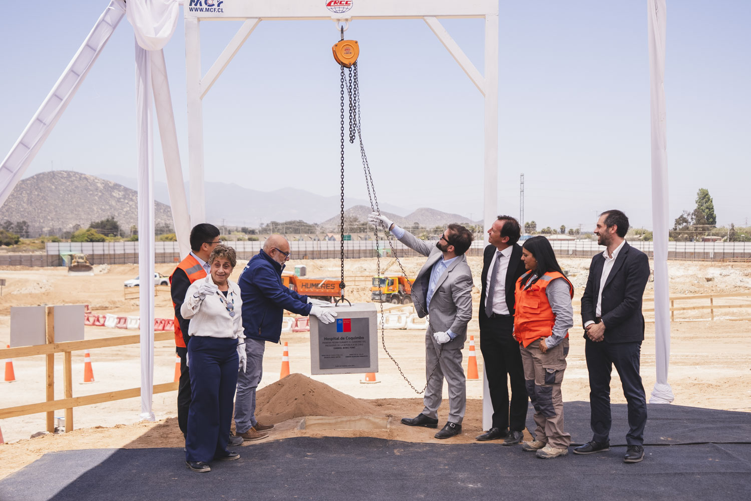 Con instalación de primera piedra se inicia construcción del nuevo Hospital de Coquimbo