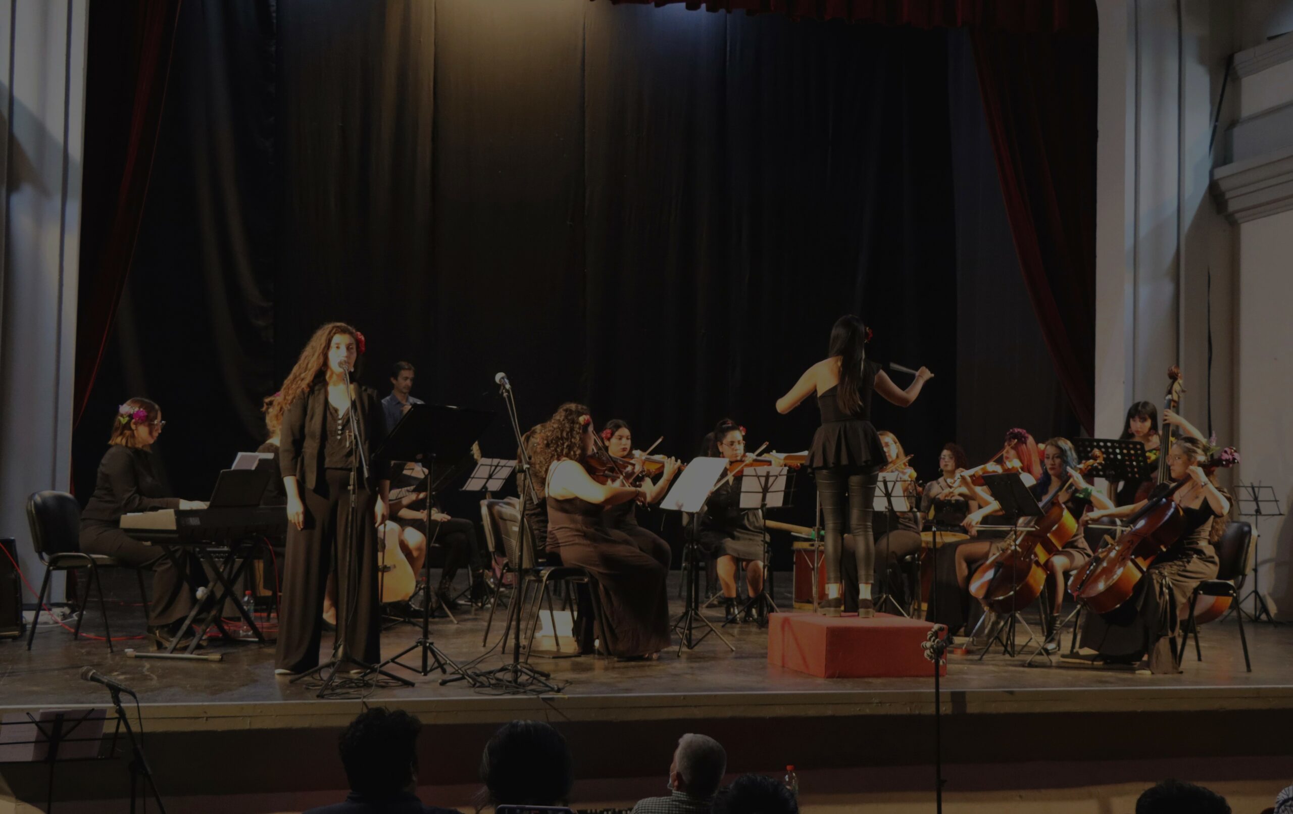 Ensamble Coral e Instrumental Femenino de la Academia PAC debuta en concierto por el 8M