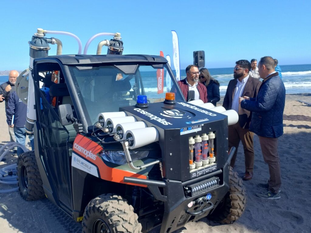 Vehículo especializado en desalinización de agua de mar realizó prueba en Playa de La Serena