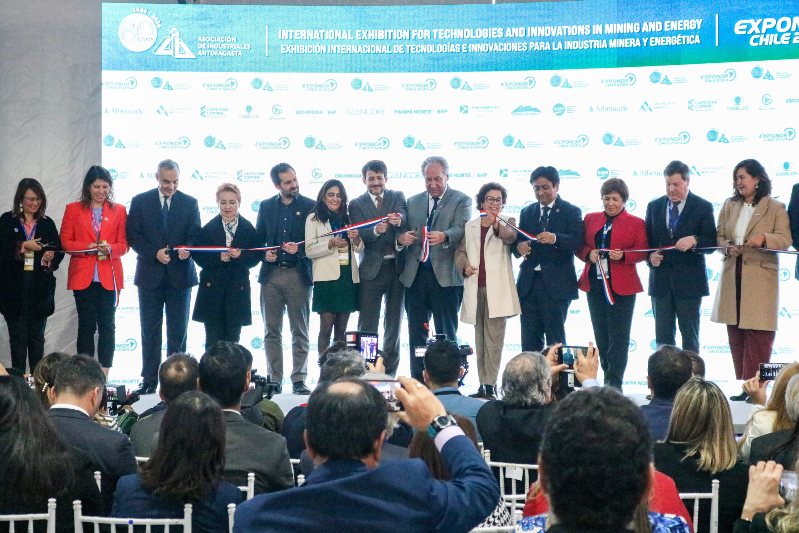 Ministra Williams en Exponor 2024: “El desarrollo de esta industria debe ir aparejado de una minería más sostenible, y un mejor relacionamiento con los territorios”