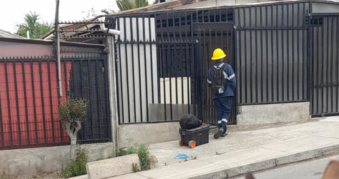 CGE advierte ante posibles estafas: Sujetos se hacen pasar por técnicos en La Serena