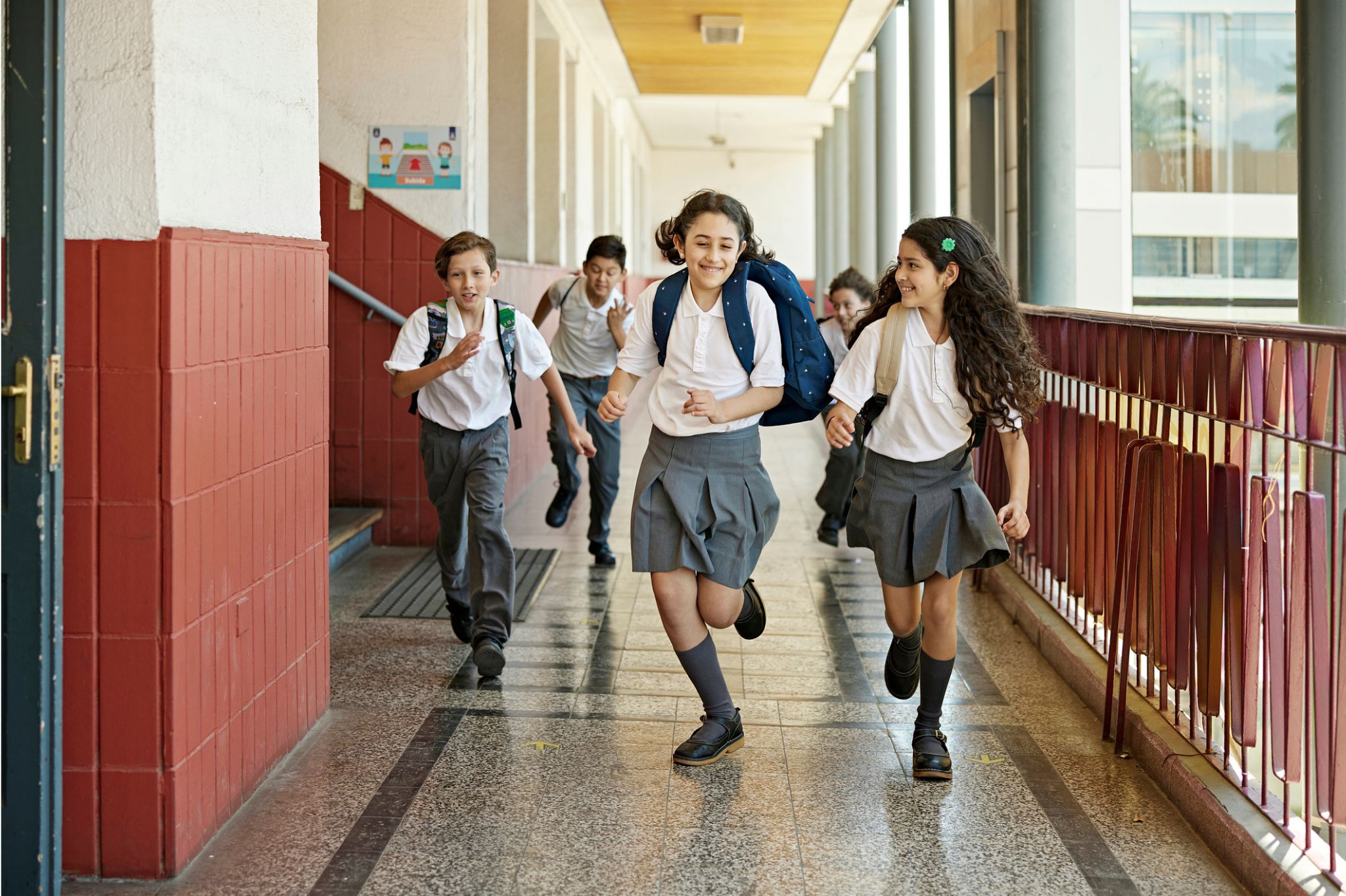 ¡Atención estudiantes, profesores y apoderados!: Sigan estos consejos para una vuelta a clases más tranquila