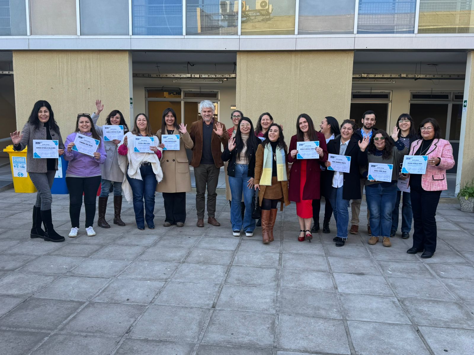 Emprendedoras STEM finalizaron con éxito su formación en modelos de negocio de triple impacto