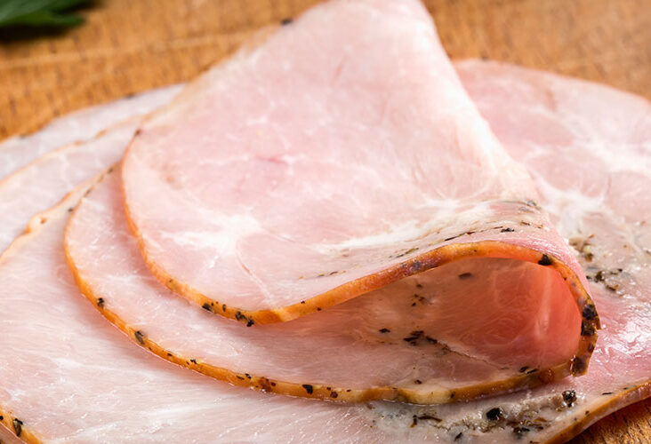 Pavos, pollos y embutidos : ¿Qué carne estamos comiendo?
