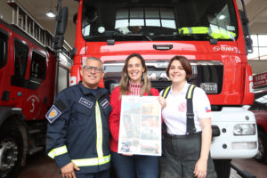 La Serena: Municipio entregó importante póliza de seguros a Bomberos