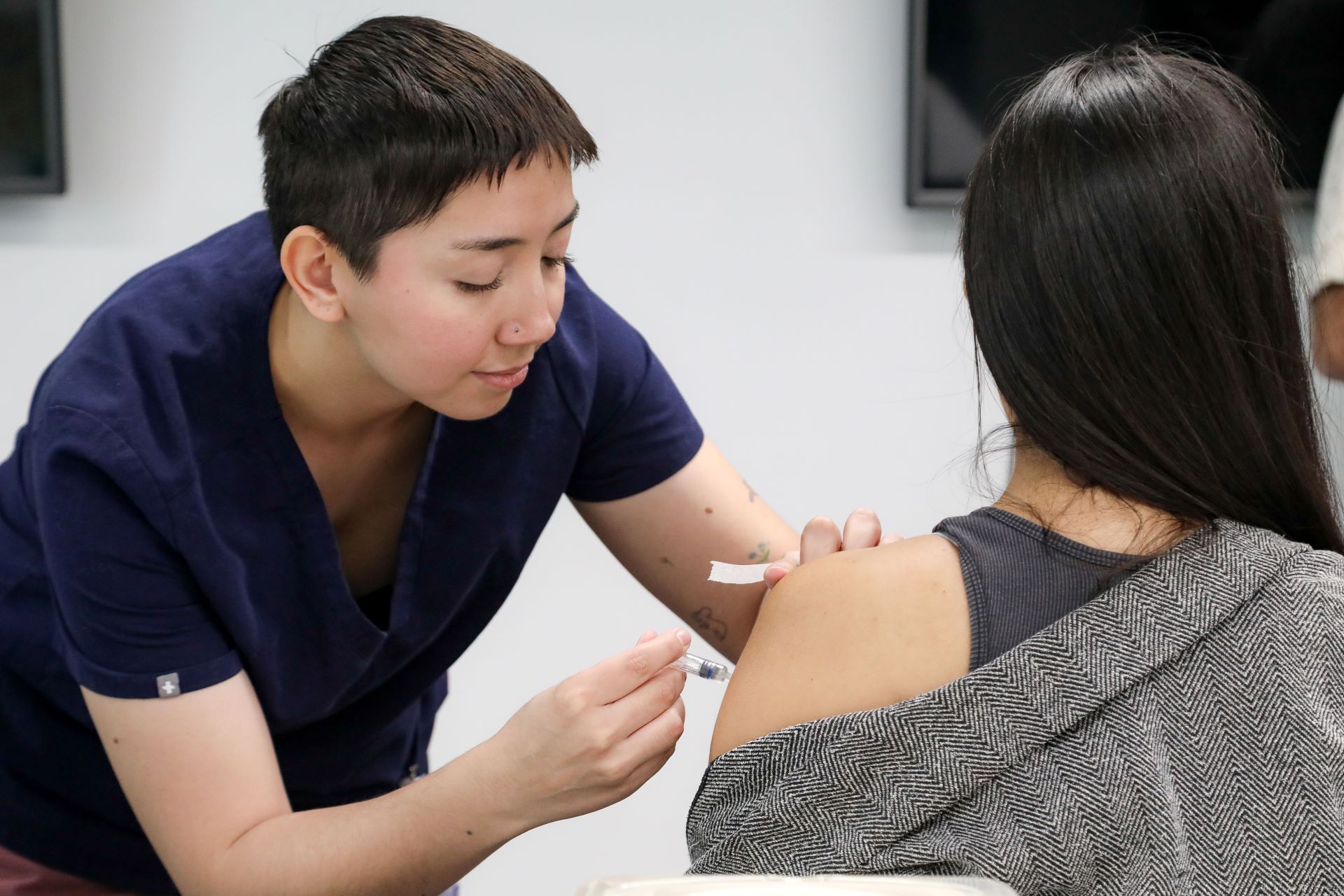 Dirección del Trabajo realiza campaña de difusión digital sobre permiso laboral para vacunarse