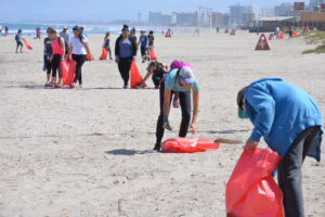 La Serena: Impulsan jornada de limpieza de playas con enfoque educativo