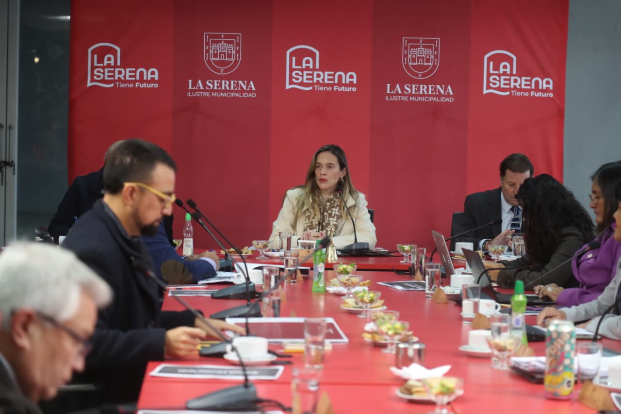 La Serena implementa “PATENTE COMERCIAL EN 1 DÍA” para disminuir los tiempos de entrega del permiso